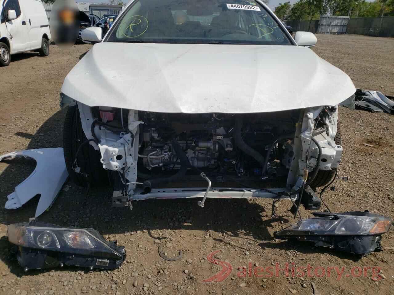 4T1T11AK1NU624742 2022 TOYOTA CAMRY