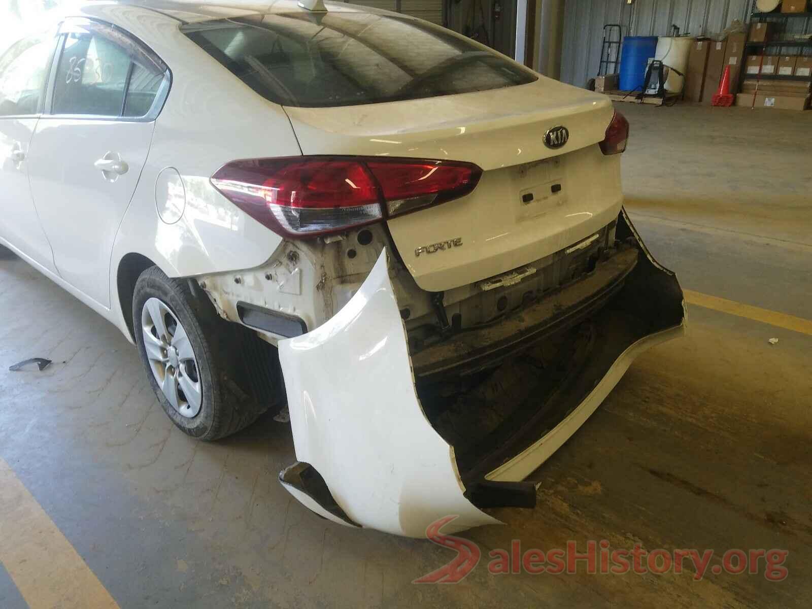 3KPFK4A76HE064151 2017 KIA FORTE