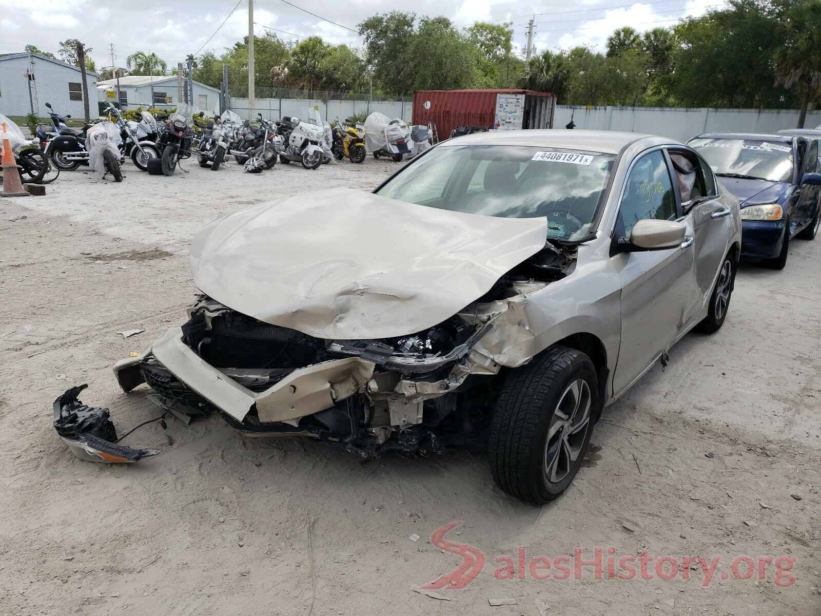 1HGCR2F30HA060139 2017 HONDA ACCORD