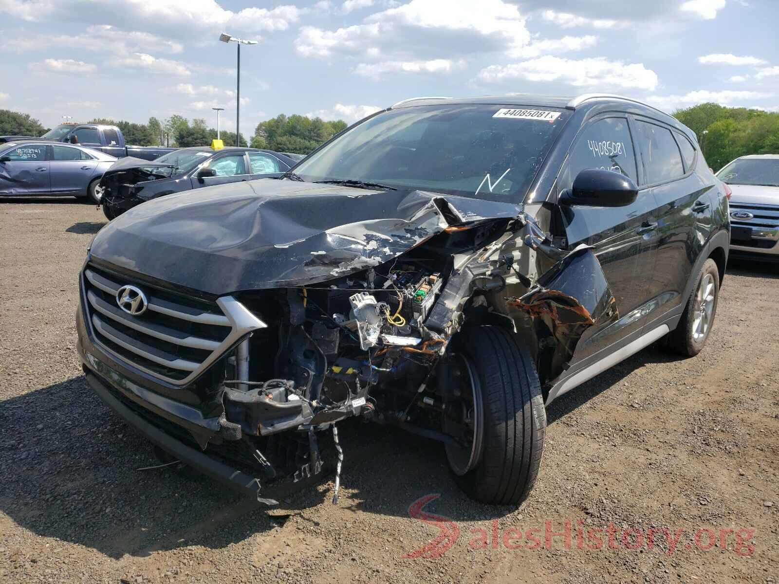 KM8J3CA43JU732059 2018 HYUNDAI TUCSON