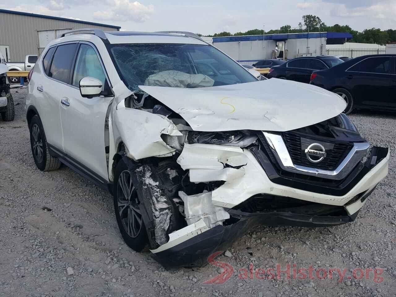 5N1AT2MTXHC772068 2017 NISSAN ROGUE