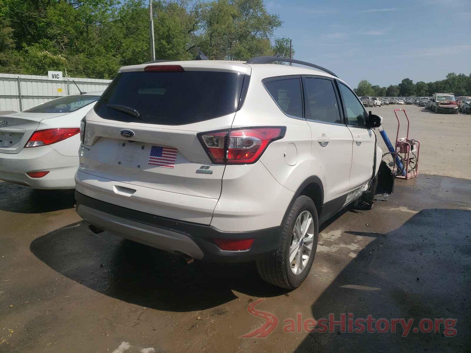 1FMCU0GD3JUD13141 2018 FORD ESCAPE