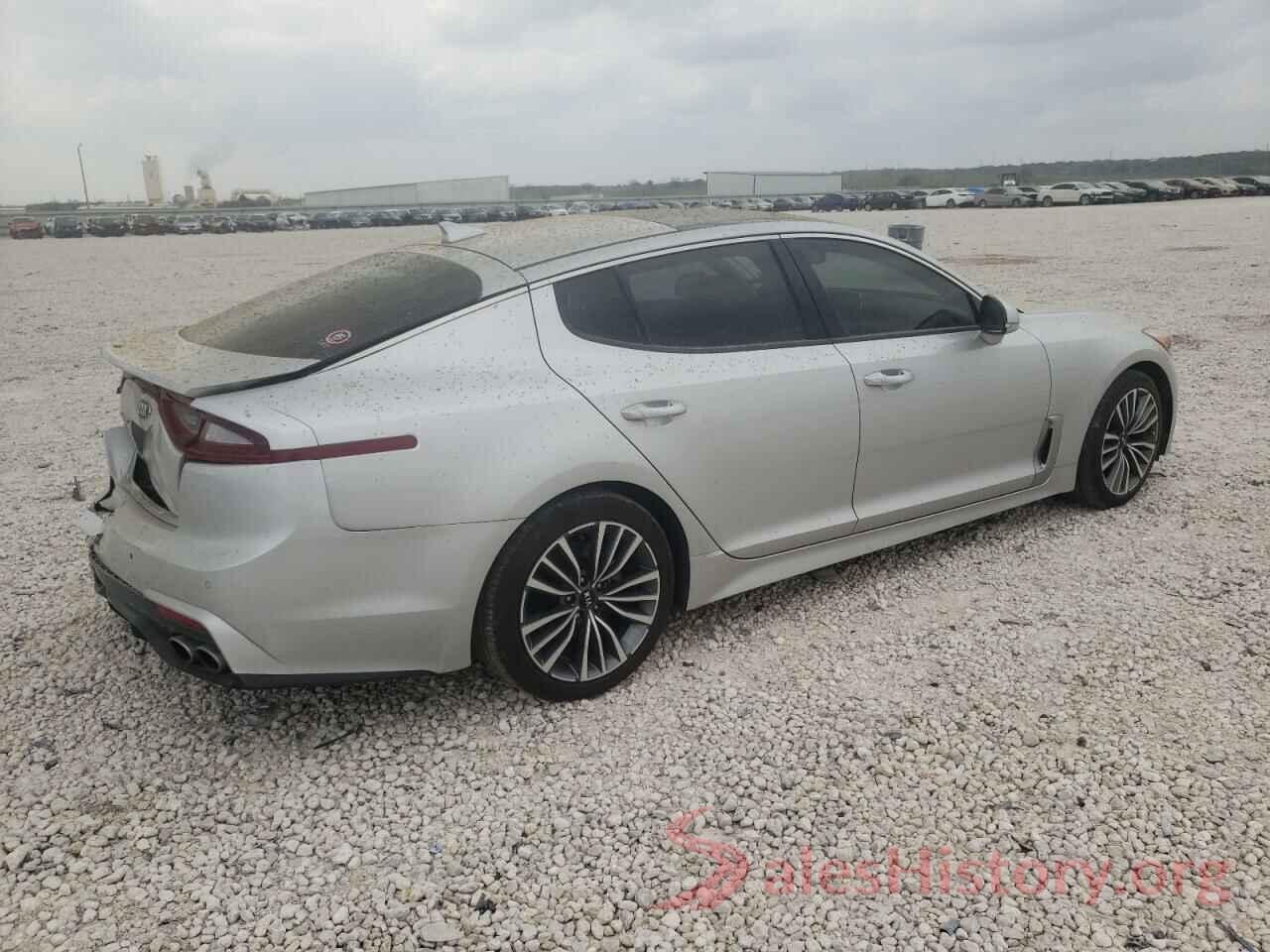 KNAE25LA1J6037023 2018 KIA STINGER