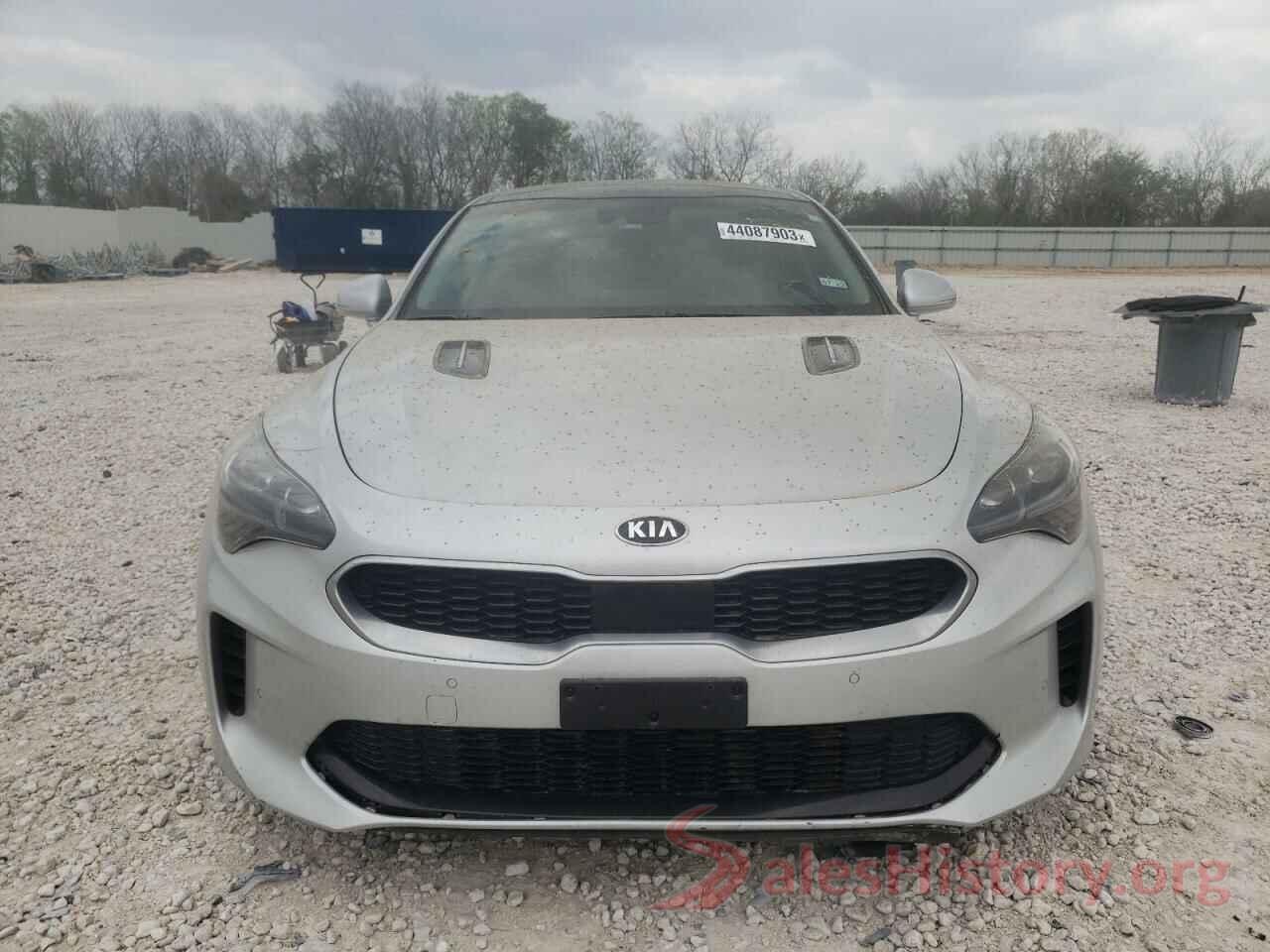 KNAE25LA1J6037023 2018 KIA STINGER