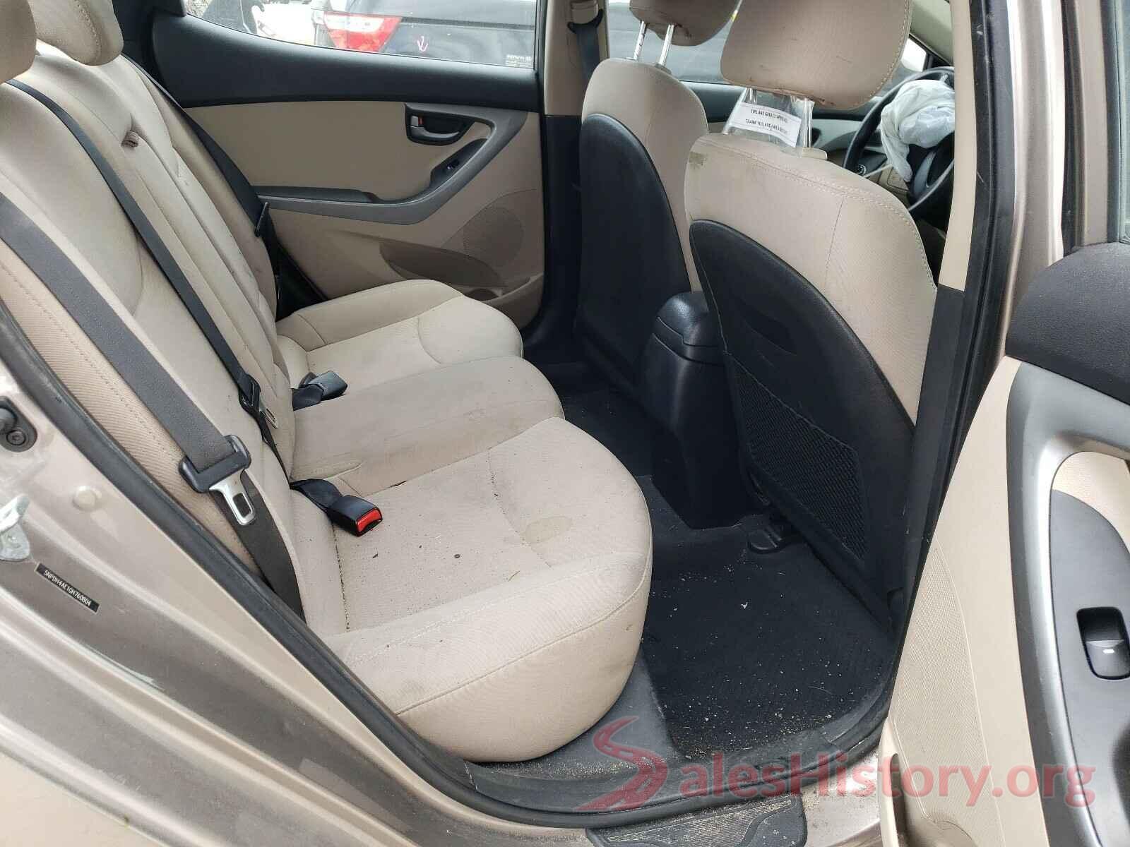 5NPDH4AE1GH760804 2016 HYUNDAI ELANTRA