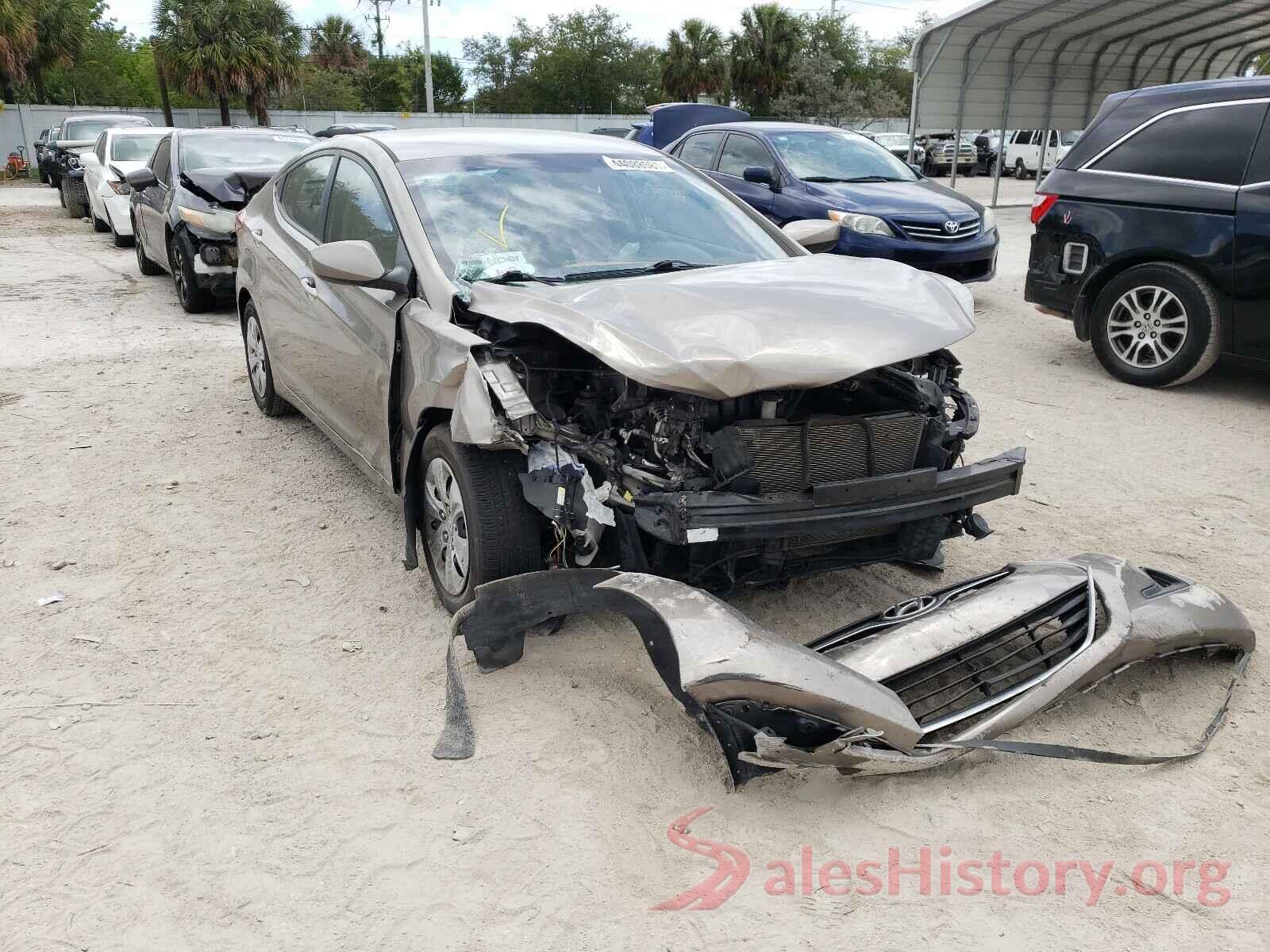 5NPDH4AE1GH760804 2016 HYUNDAI ELANTRA