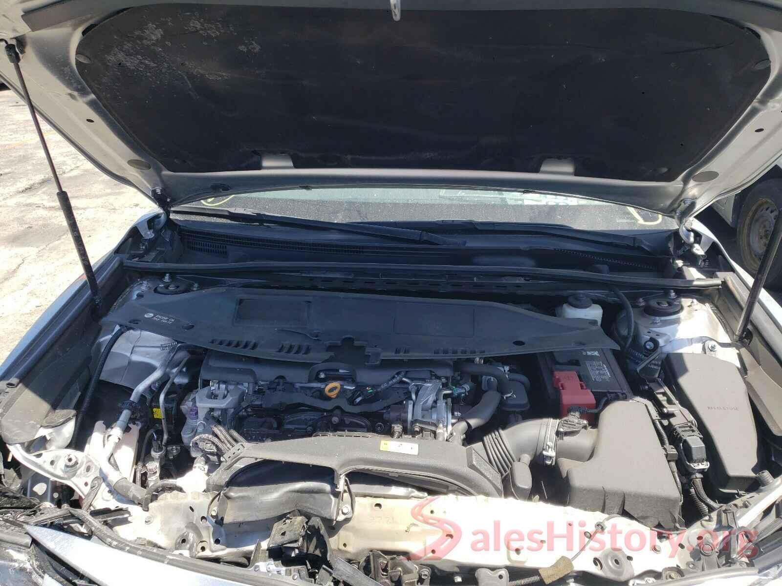 4T1B11HK9JU095553 2018 TOYOTA CAMRY