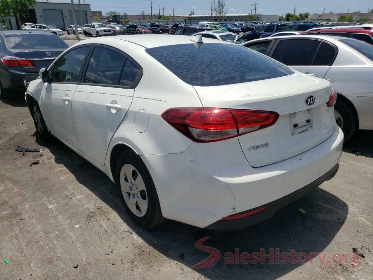 3KPFK4A76HE027441 2017 KIA FORTE