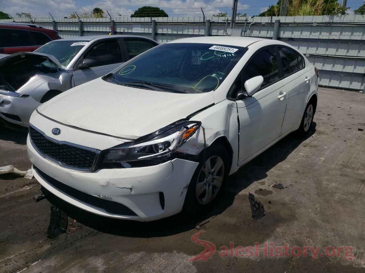 3KPFK4A76HE027441 2017 KIA FORTE