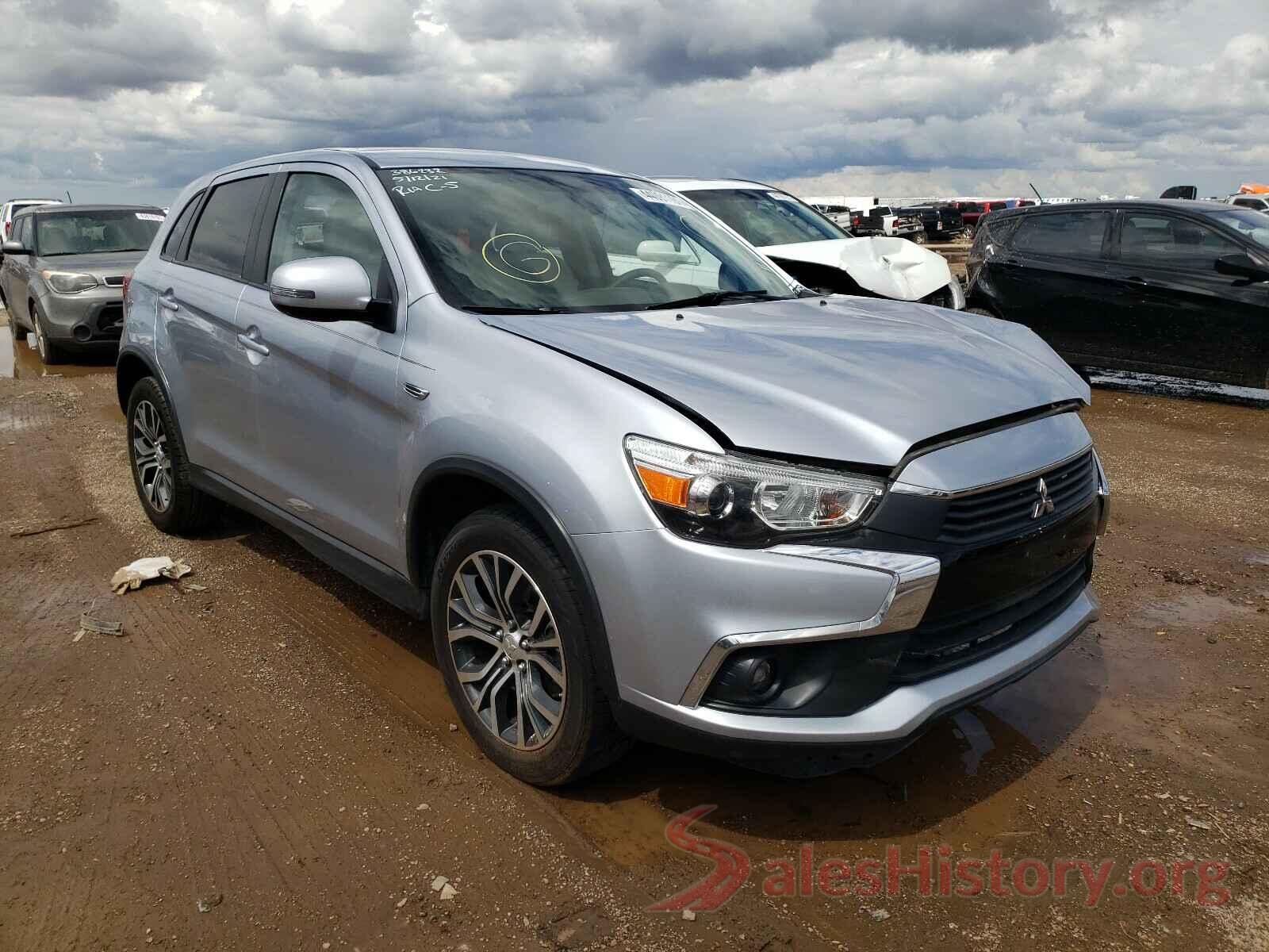 JA4AR3AWXHZ018974 2017 MITSUBISHI OUTLANDER