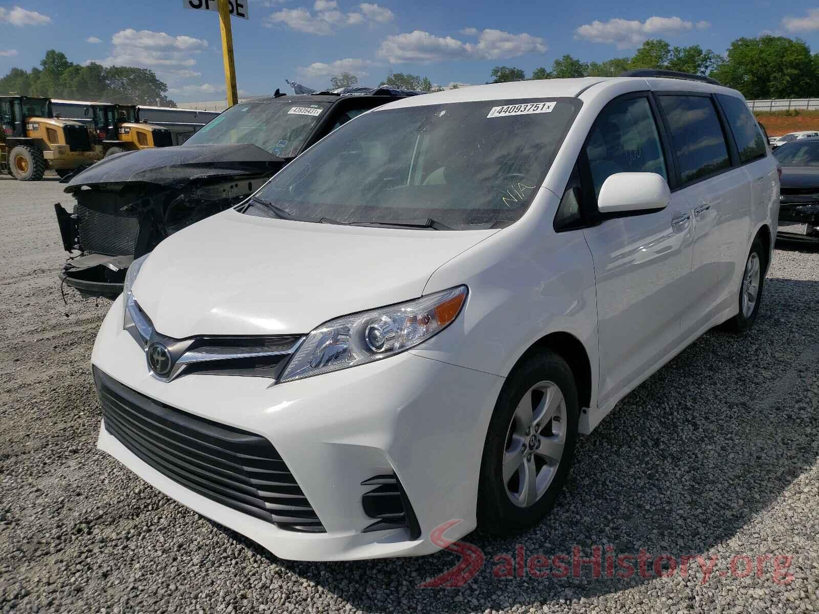 5TDKZ3DC3LS031071 2020 TOYOTA SIENNA