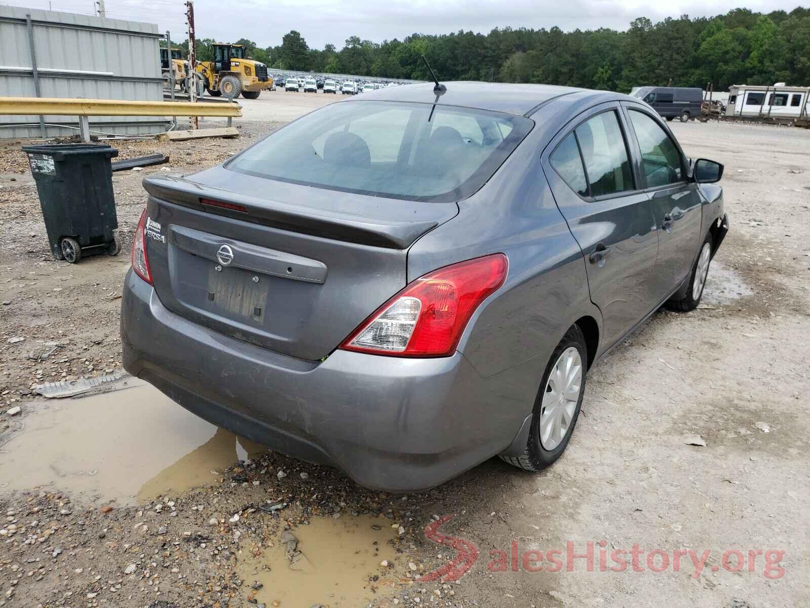 3N1CN7AP2KL828143 2019 NISSAN VERSA