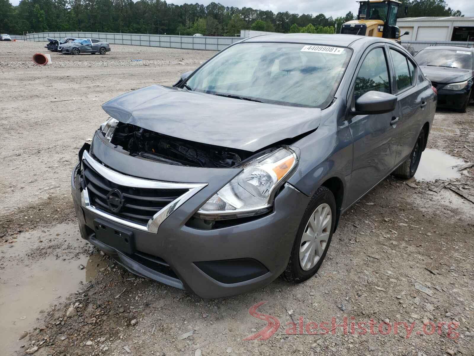 3N1CN7AP2KL828143 2019 NISSAN VERSA