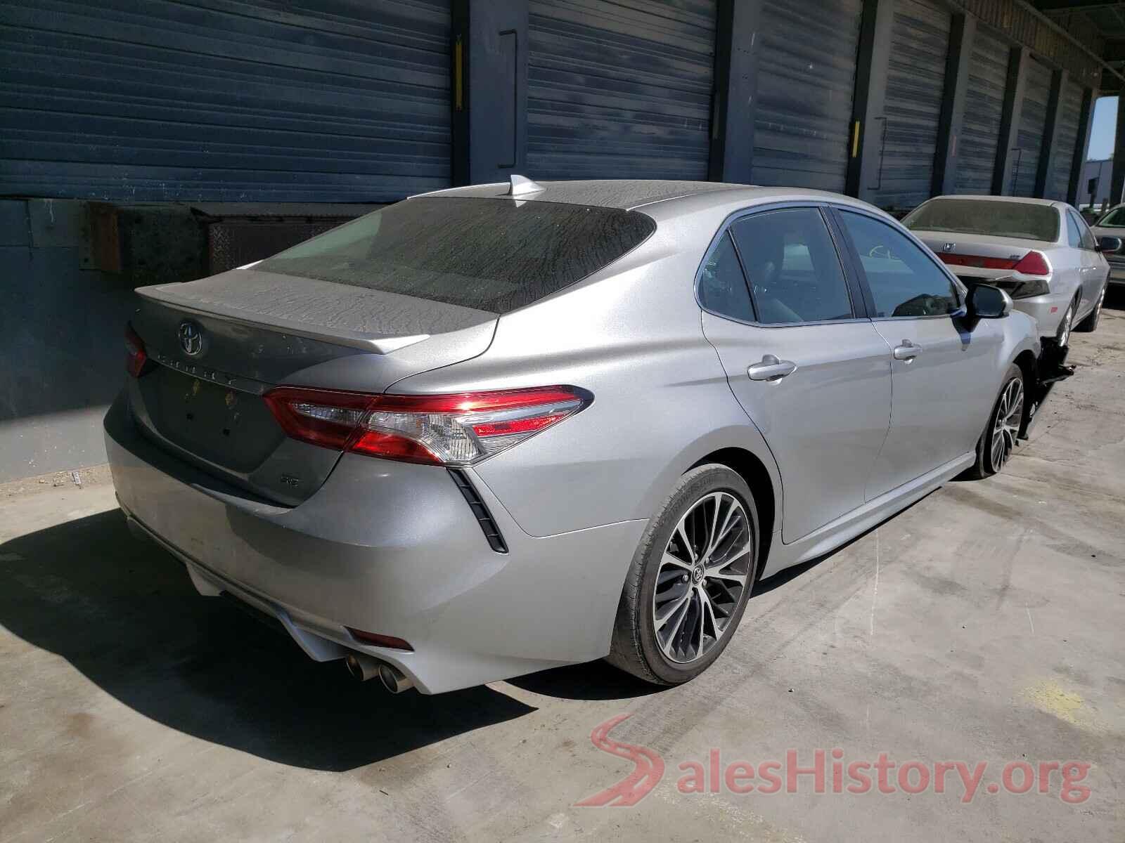 4T1B11HK5KU195621 2019 TOYOTA CAMRY