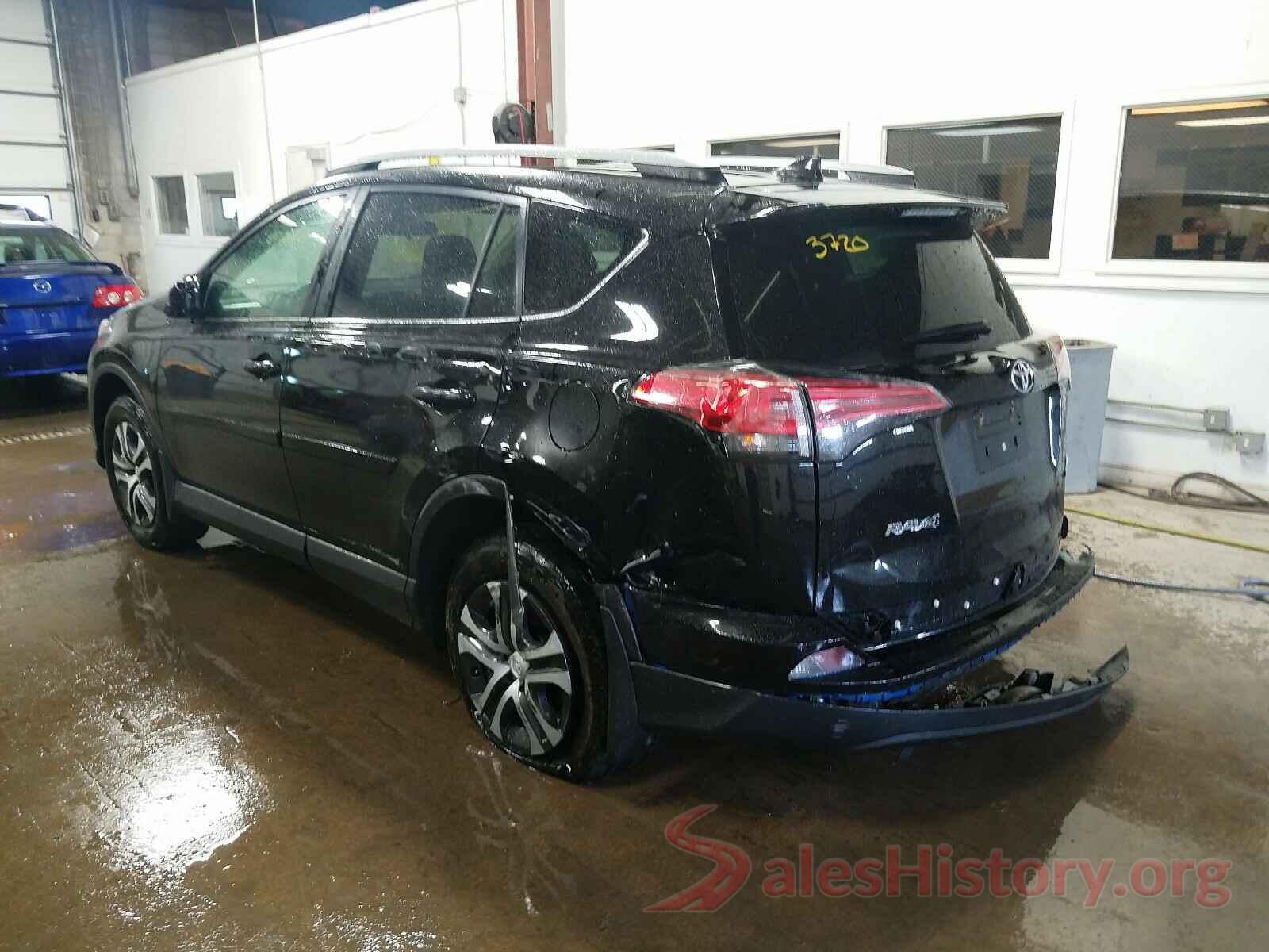 2T3BFREV6HW592351 2017 TOYOTA RAV4