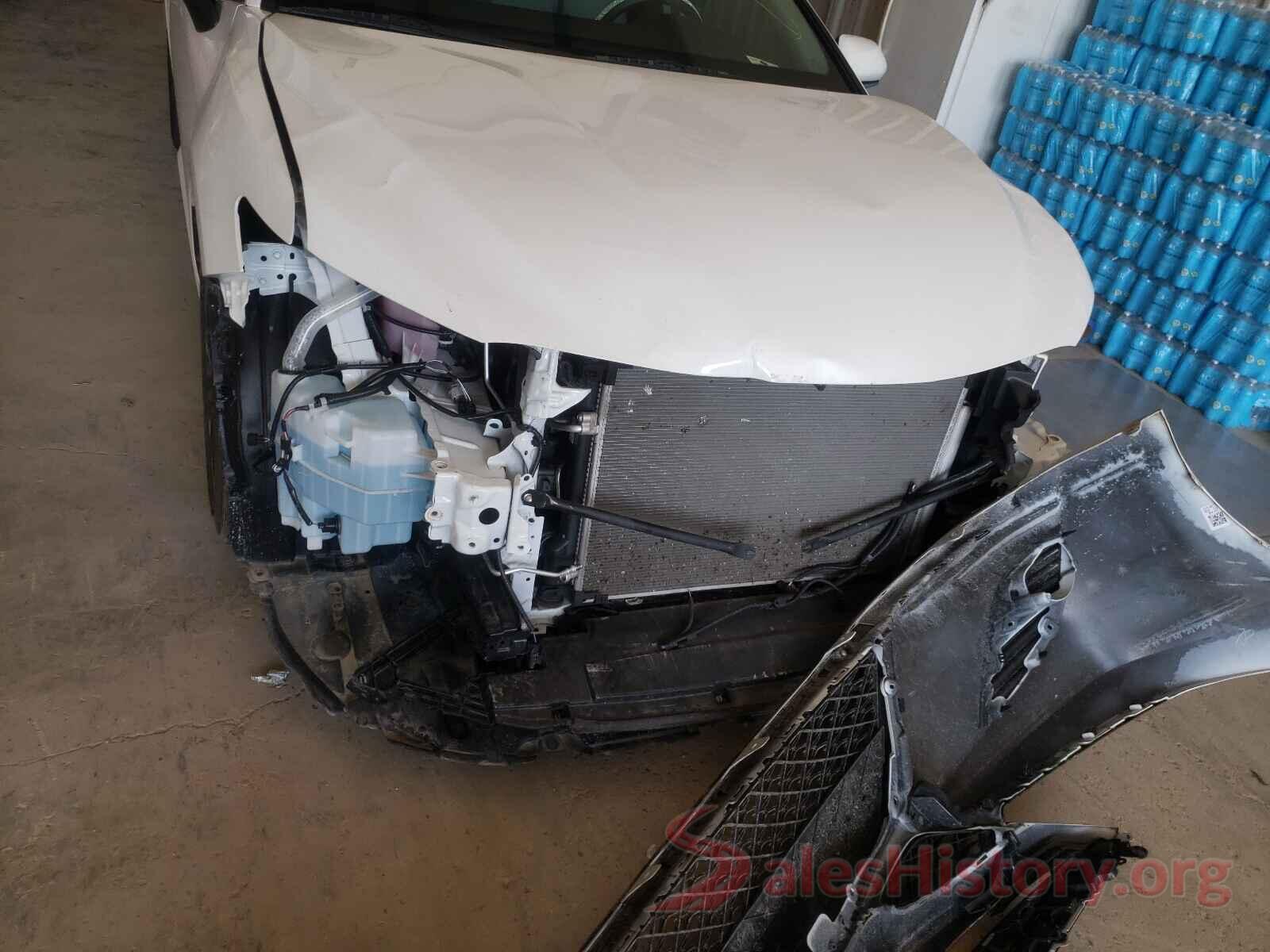 4T1B11HK1JU555840 2018 TOYOTA CAMRY