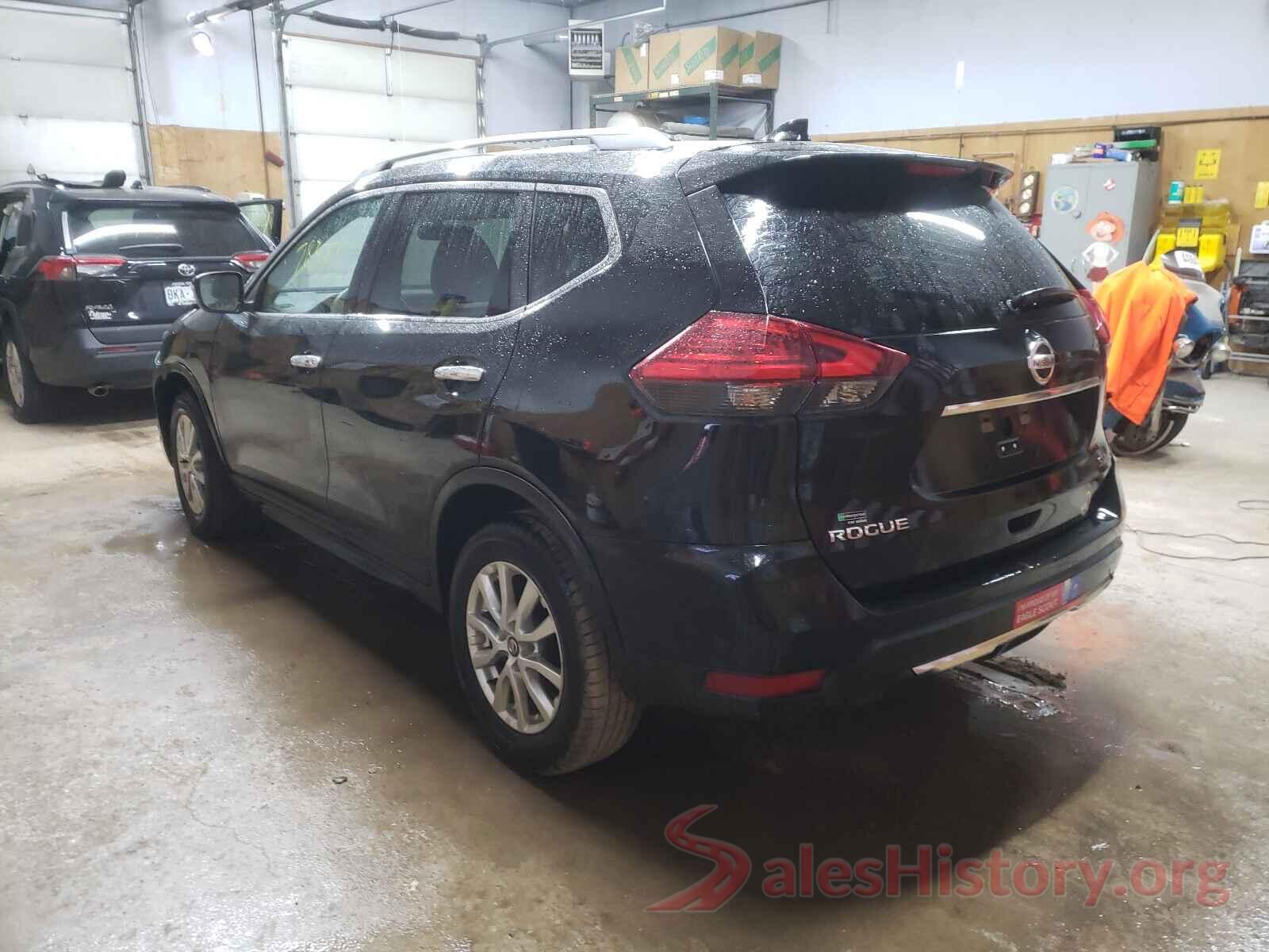 KNMAT2MV9HP554220 2017 NISSAN ROGUE