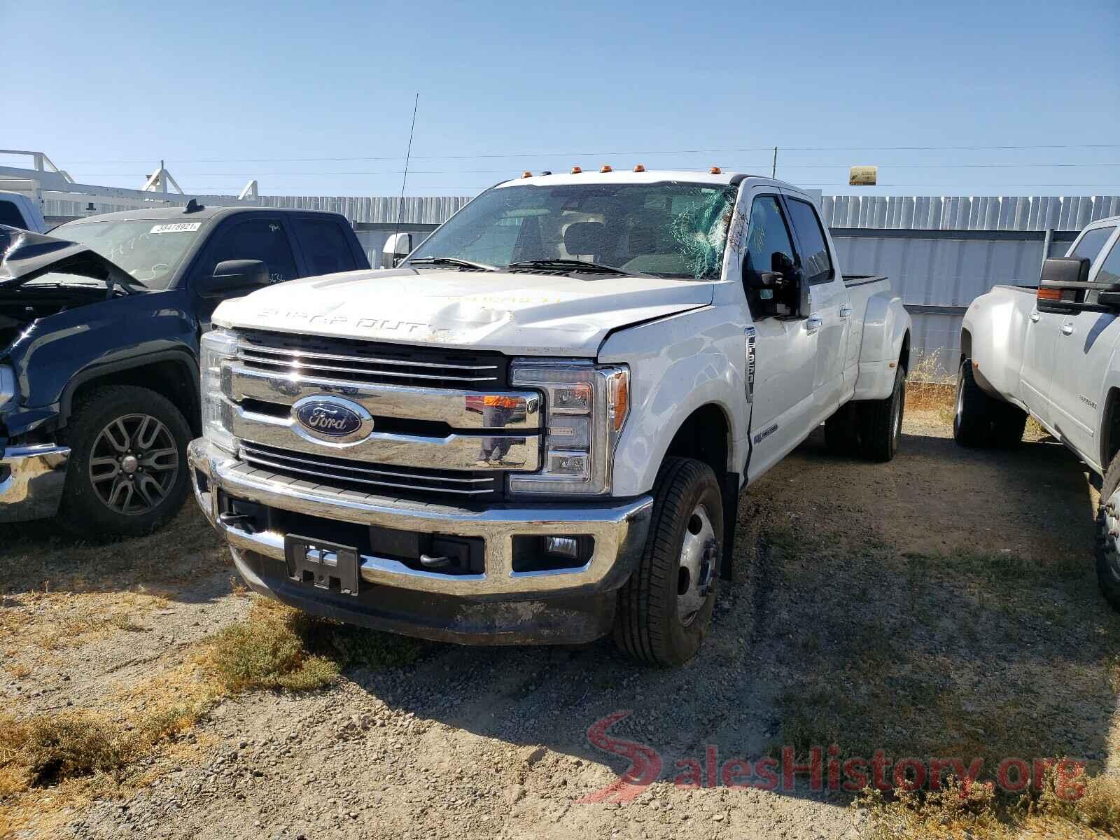 1FT8W3DT1HEF49373 2017 FORD F350