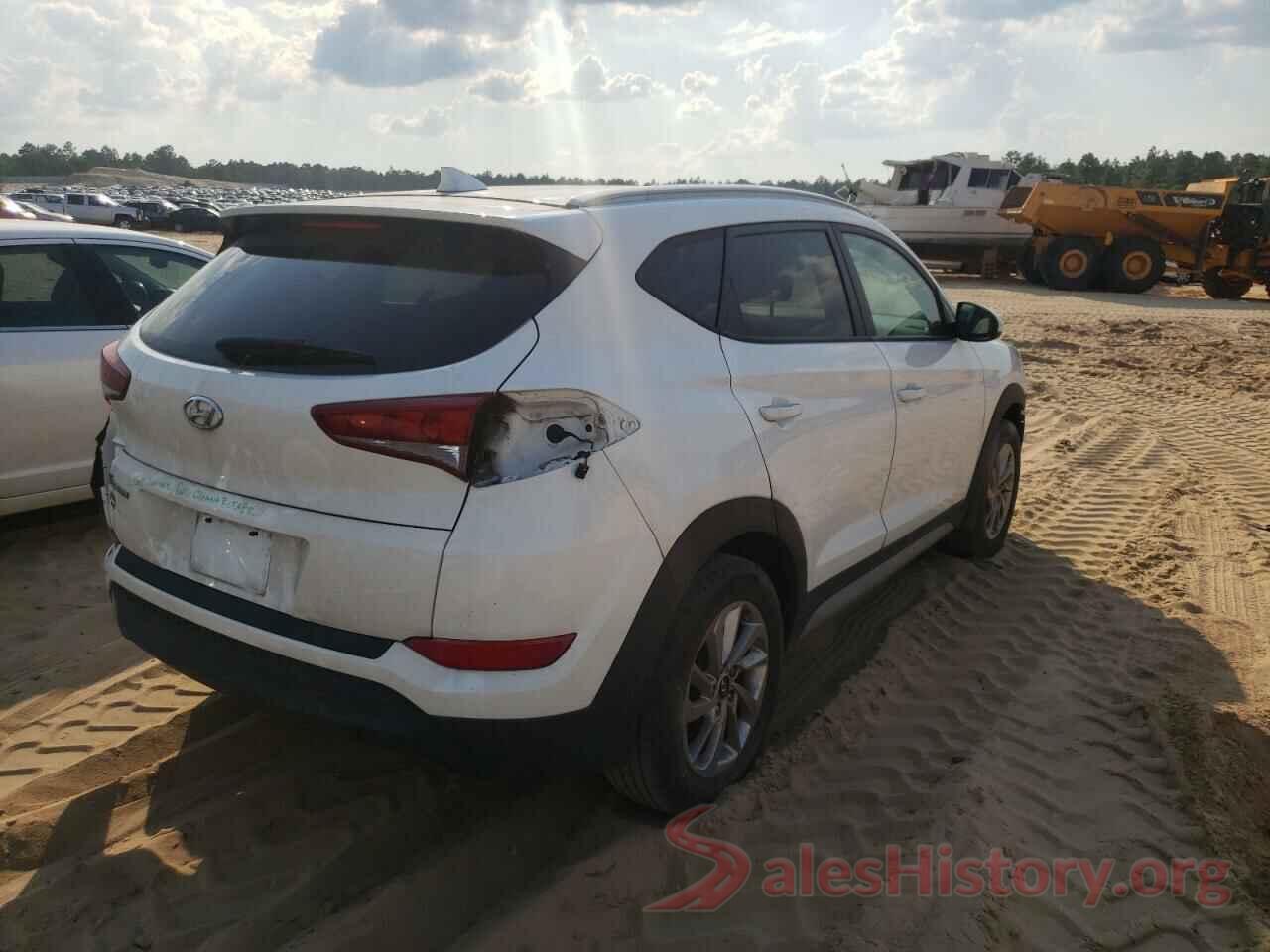 KM8J33A48JU627064 2018 HYUNDAI TUCSON