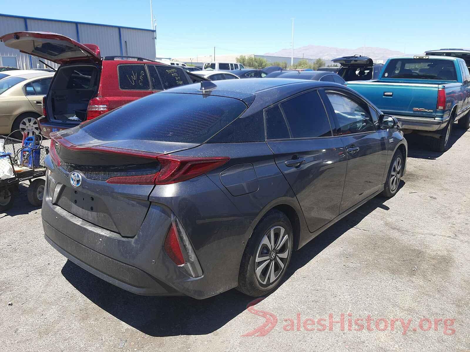 JTDKARFP0J3081757 2018 TOYOTA PRIUS