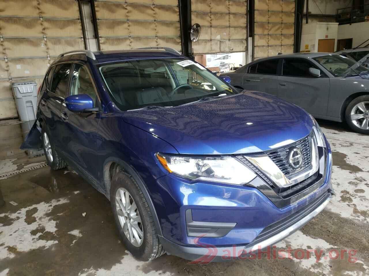 KNMAT2MVXJP540817 2018 NISSAN ROGUE