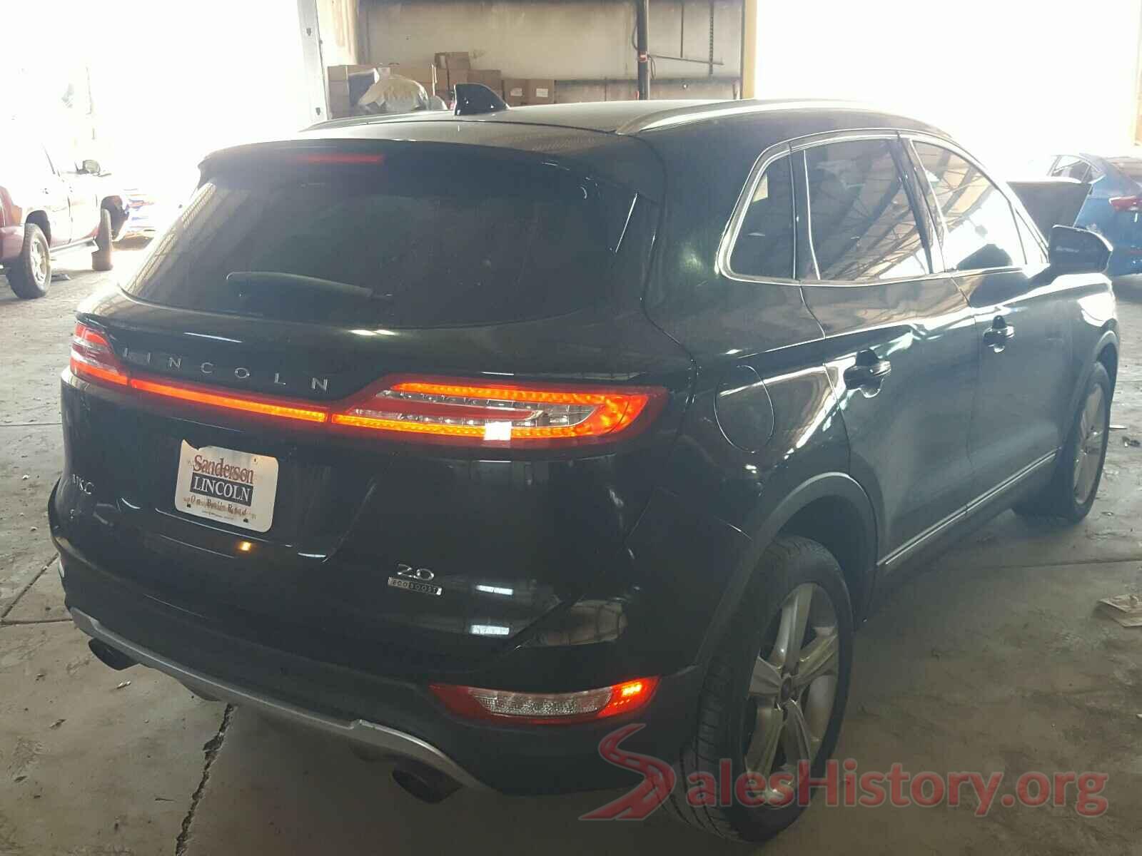 5LMCJ1C90GUJ19012 2016 LINCOLN MKC