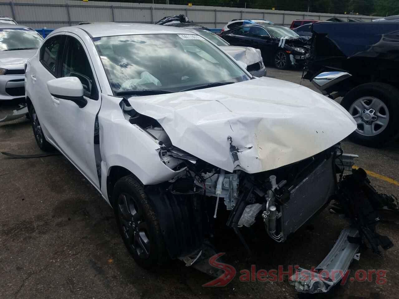 3MYDLBYV0KY521413 2019 TOYOTA YARIS