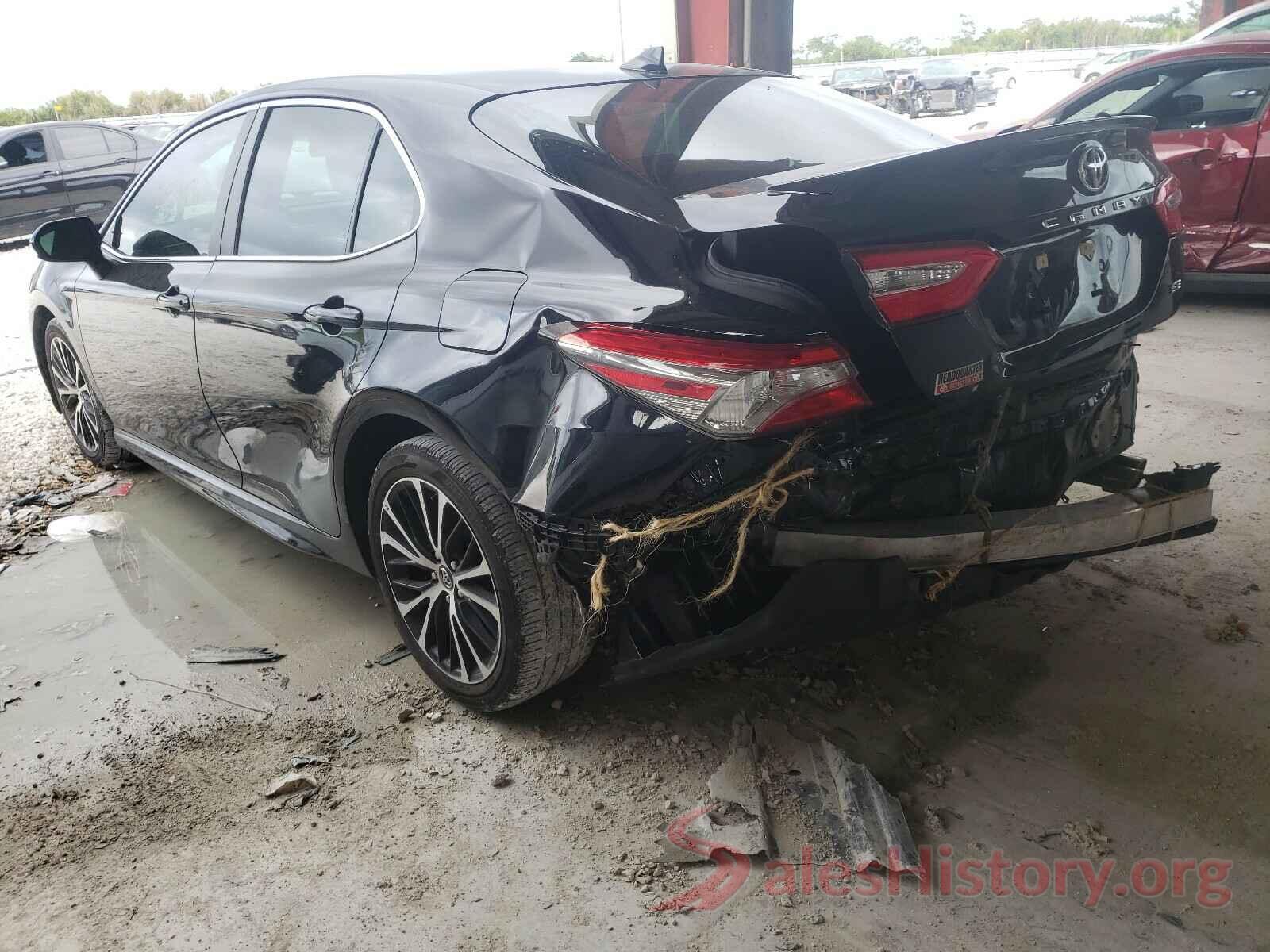 4T1B11HK2KU764375 2019 TOYOTA CAMRY