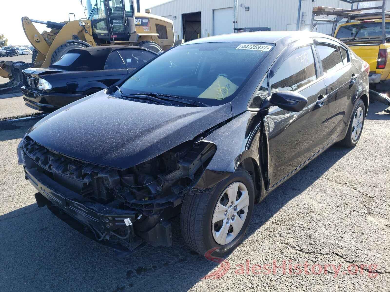 3KPFK4A7XHE049801 2017 KIA FORTE