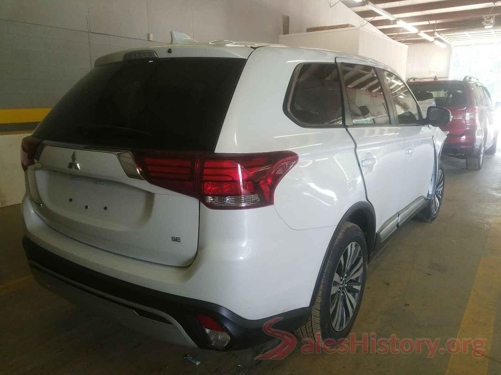 JA4AD3A36LZ015793 2020 MITSUBISHI OUTLANDER