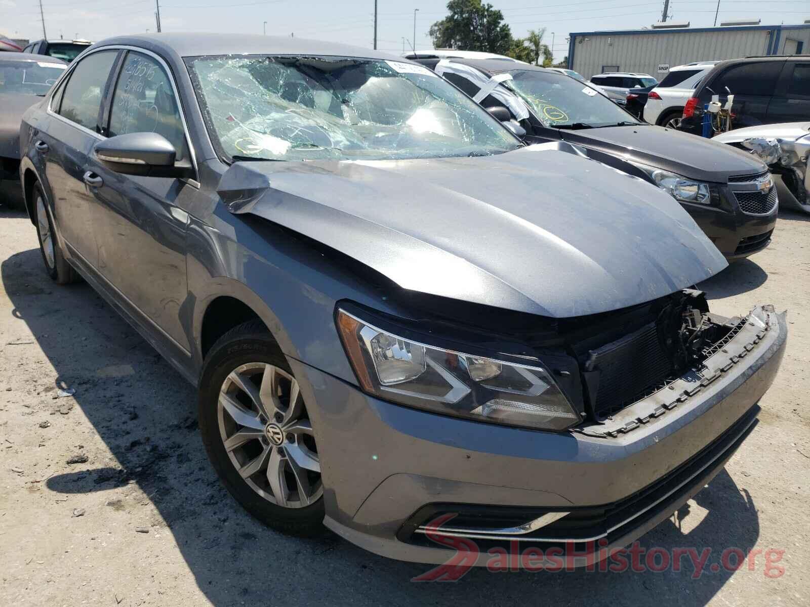 1VWAT7A30HC077892 2017 VOLKSWAGEN PASSAT