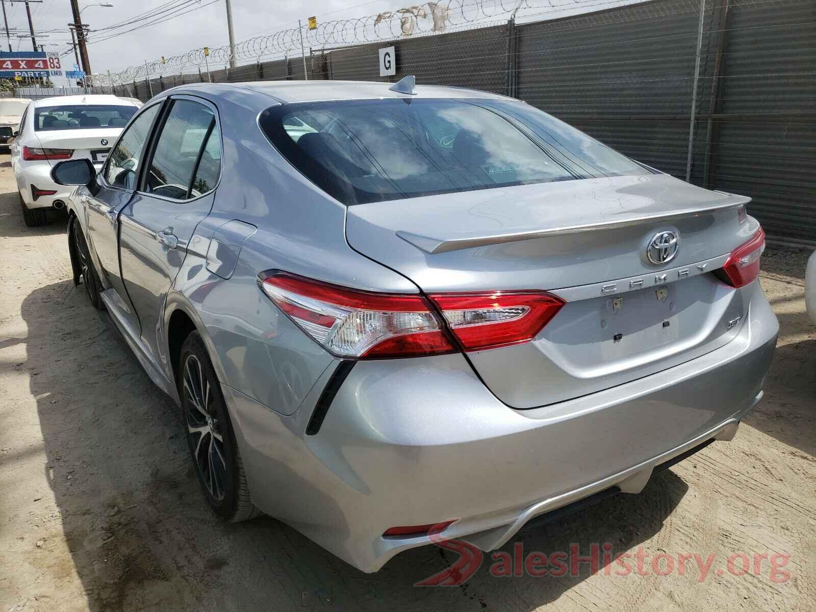 4T1G11AK7LU353135 2020 TOYOTA CAMRY