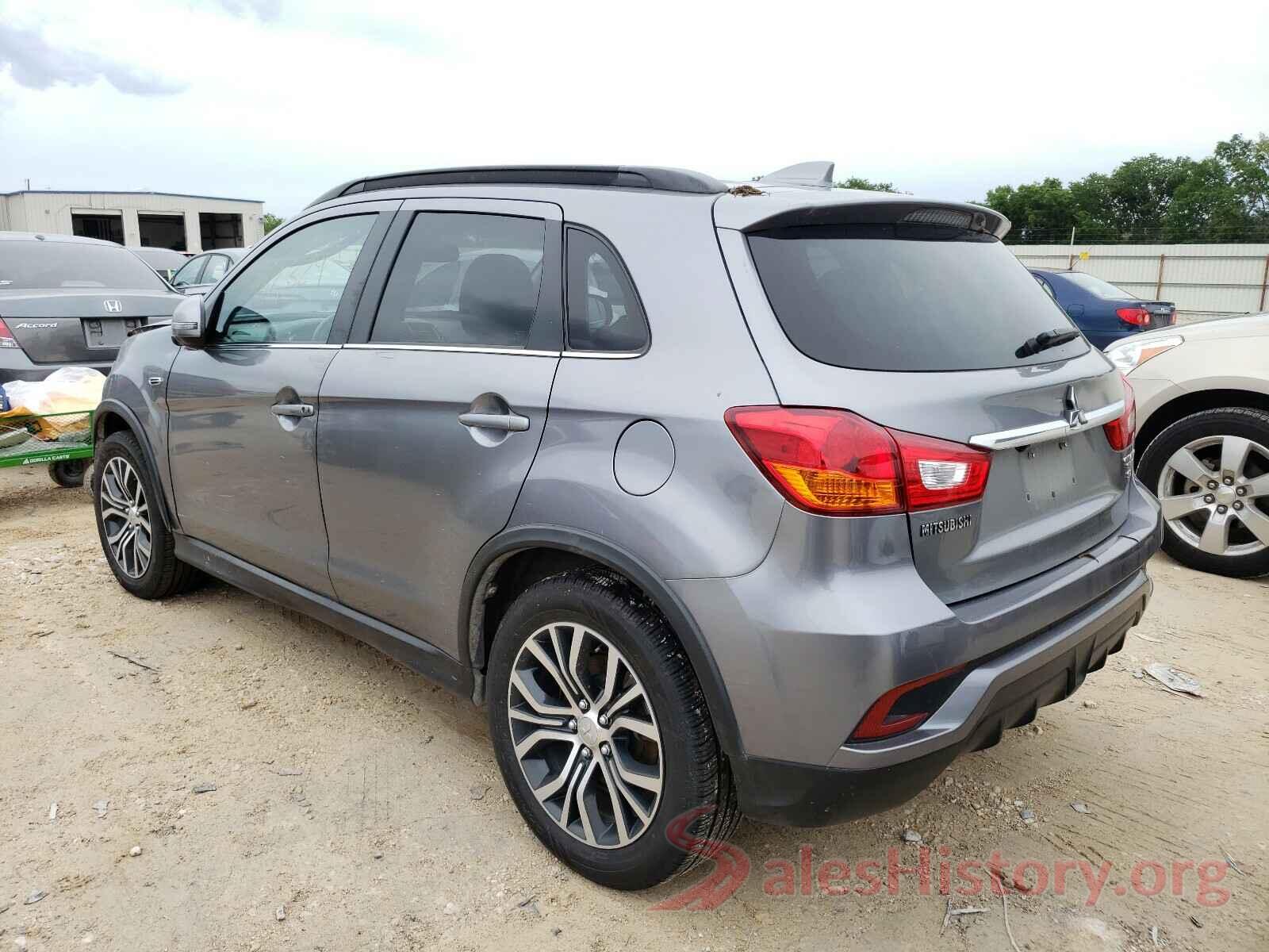 JA4AP4AW1JU002046 2018 MITSUBISHI OUTLANDER