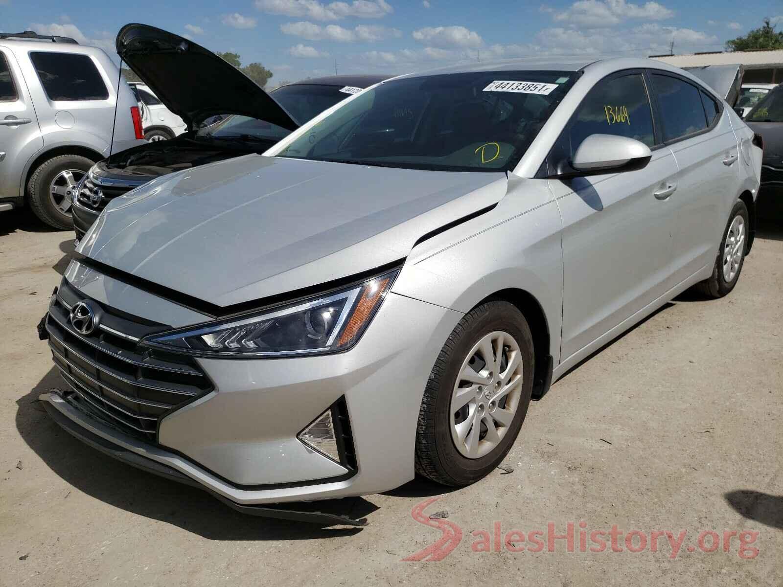 5NPD74LF8KH486888 2019 HYUNDAI ELANTRA