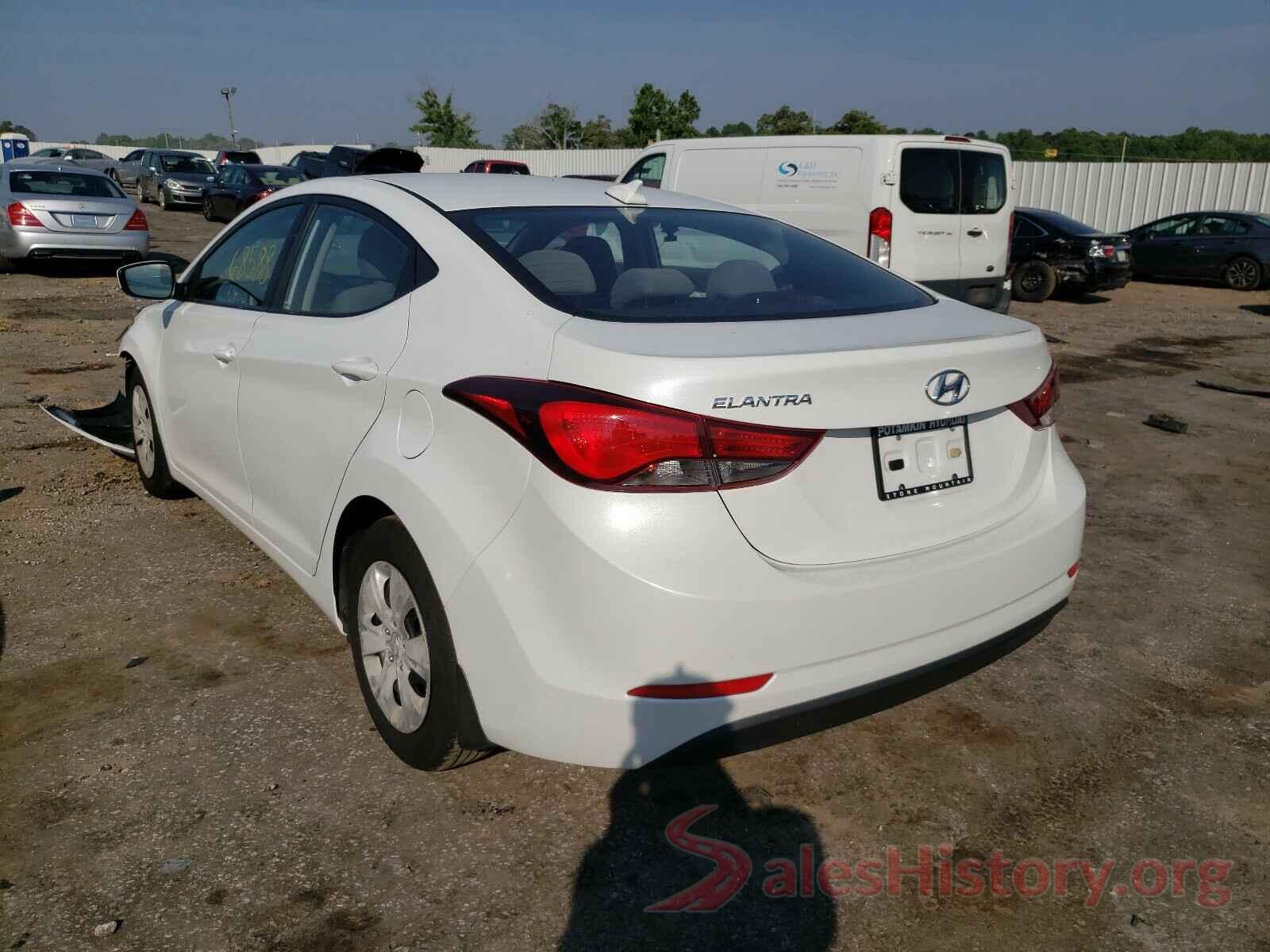 5NPDH4AE8GH759956 2016 HYUNDAI ELANTRA