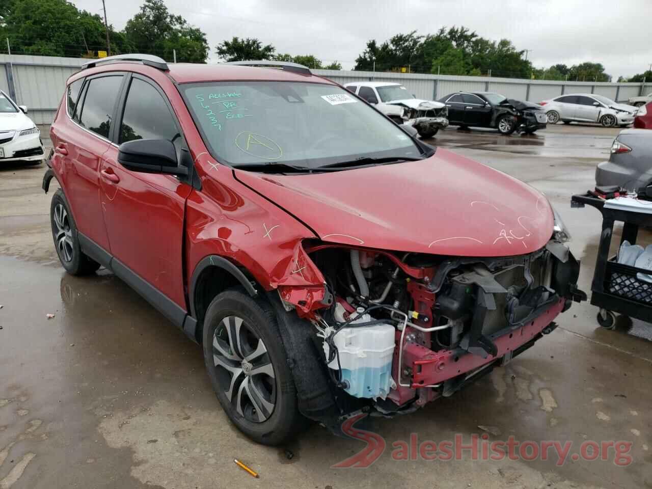 JTMZFREV7HJ130975 2017 TOYOTA RAV4