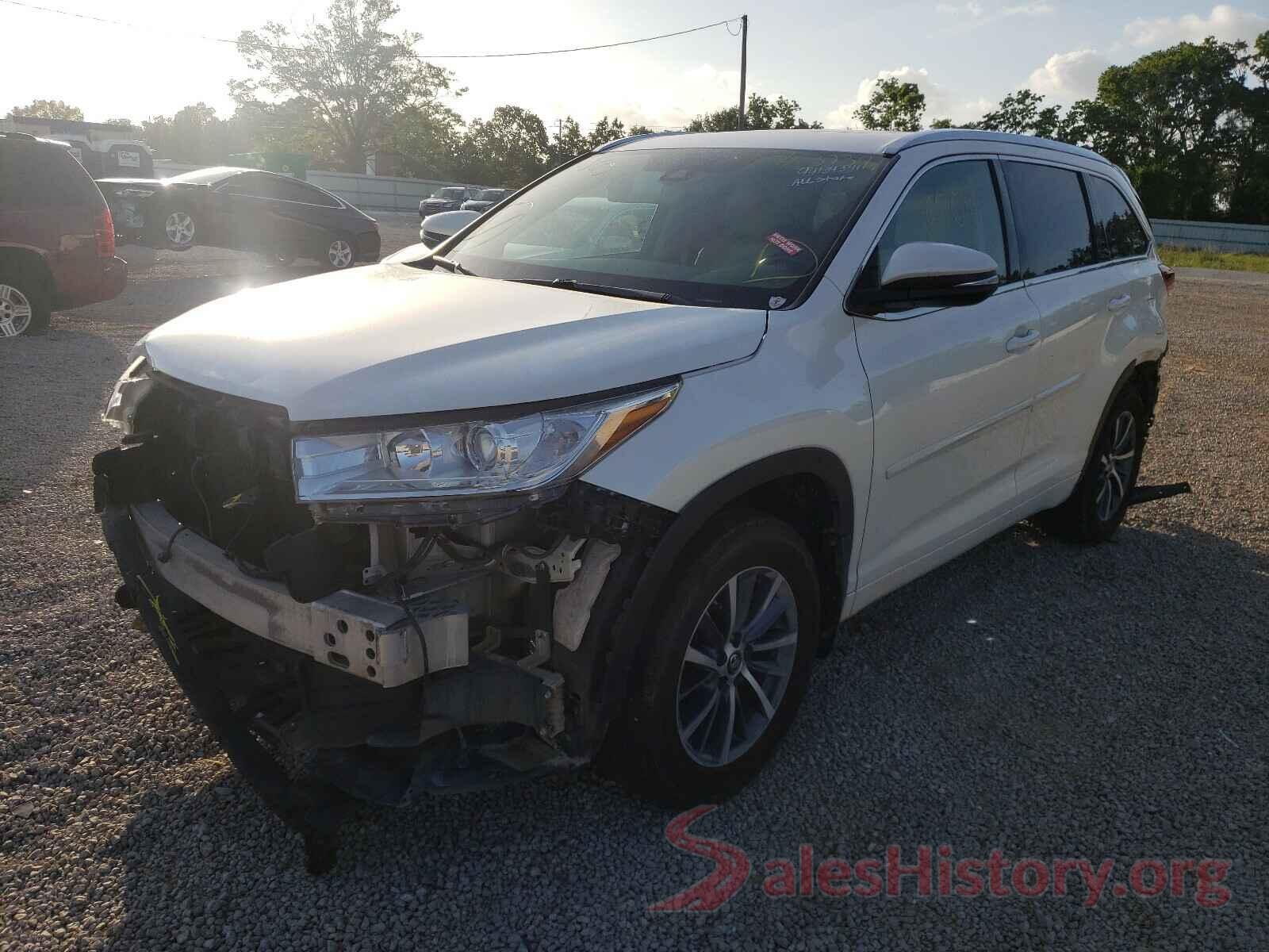 5TDJZRFH9HS520024 2017 TOYOTA HIGHLANDER