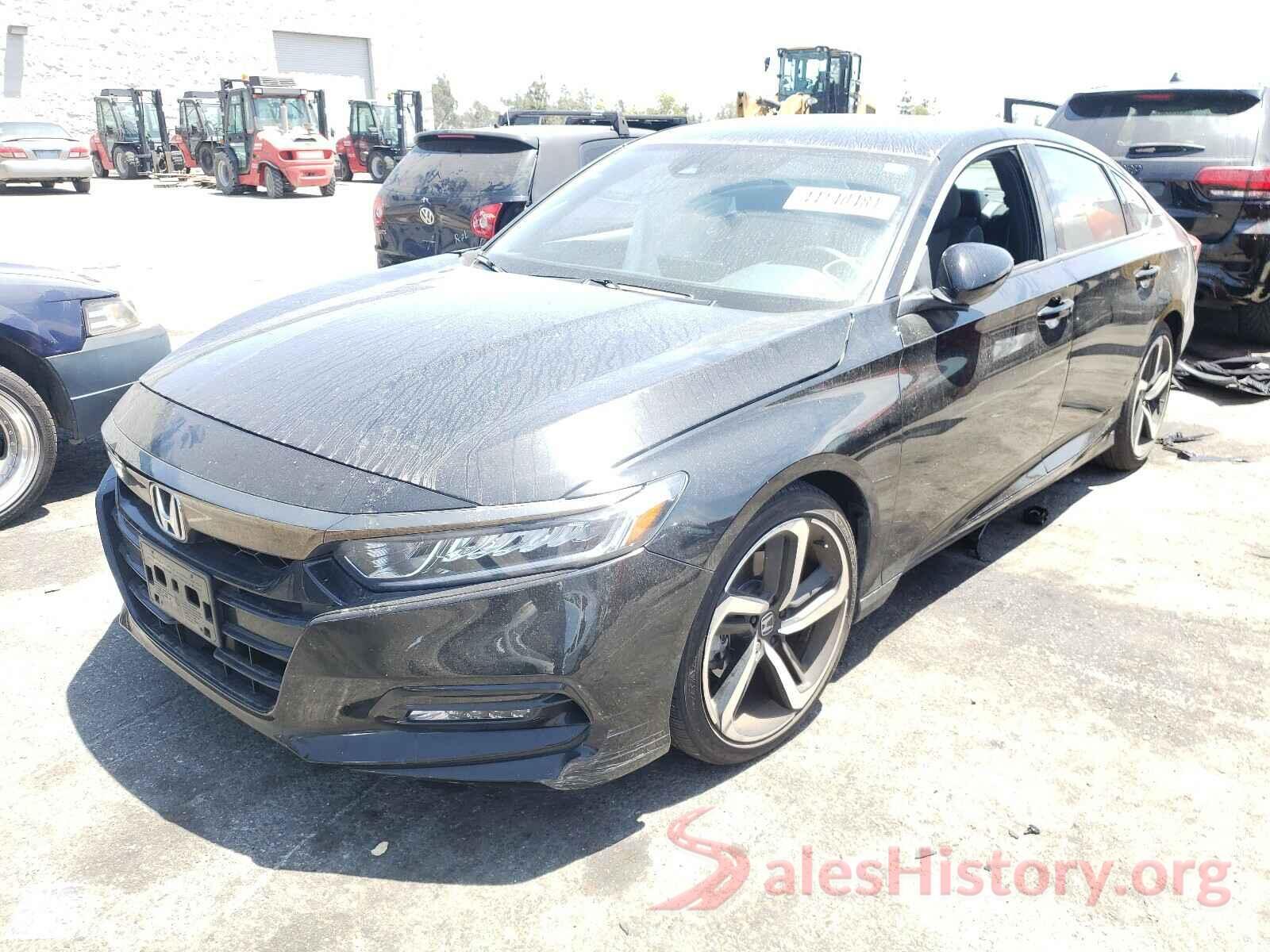 1HGCV1E33KA054317 2019 HONDA ACCORD