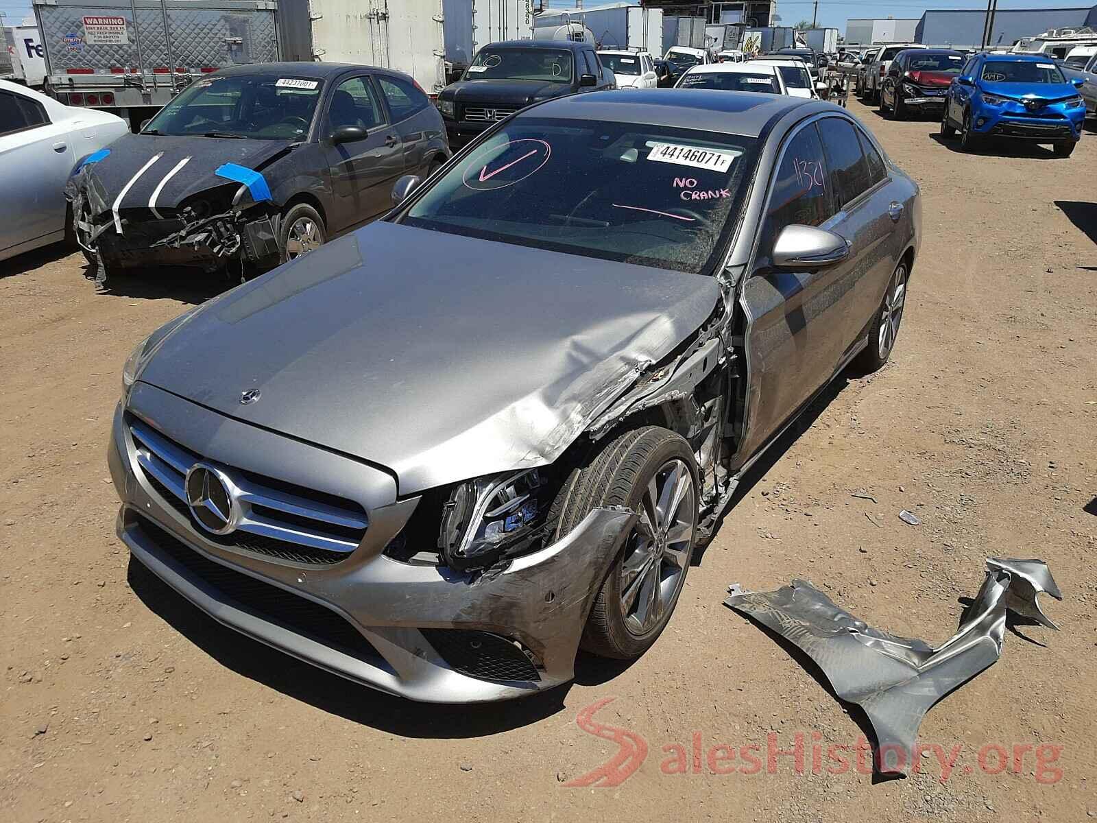 55SWF8DB9KU300142 2019 MERCEDES-BENZ C CLASS