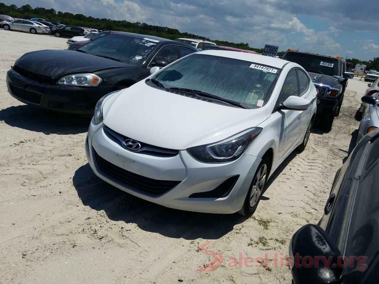 5NPDH4AEXGH786009 2016 HYUNDAI ELANTRA