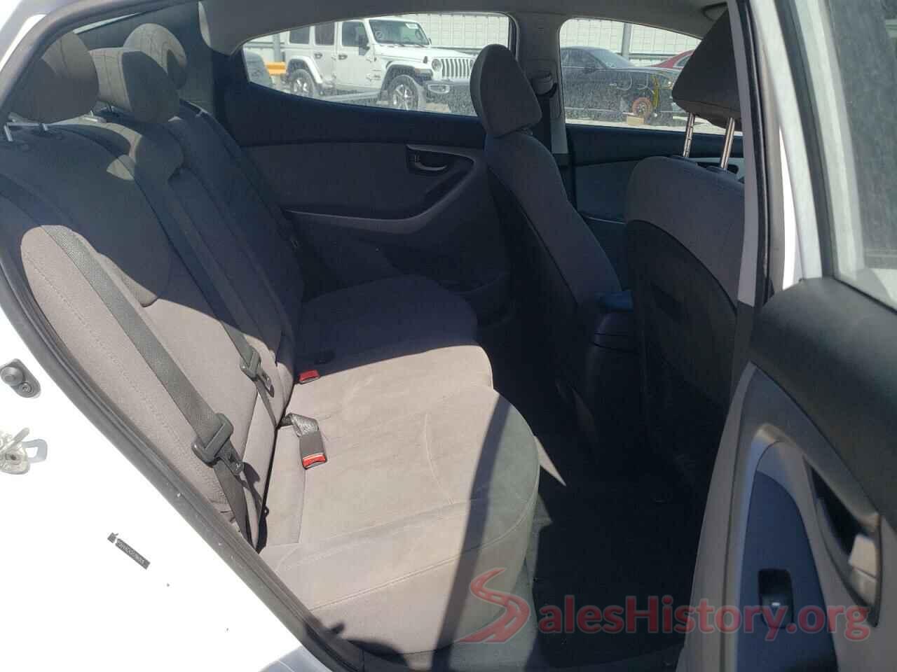 5NPDH4AEXGH786009 2016 HYUNDAI ELANTRA