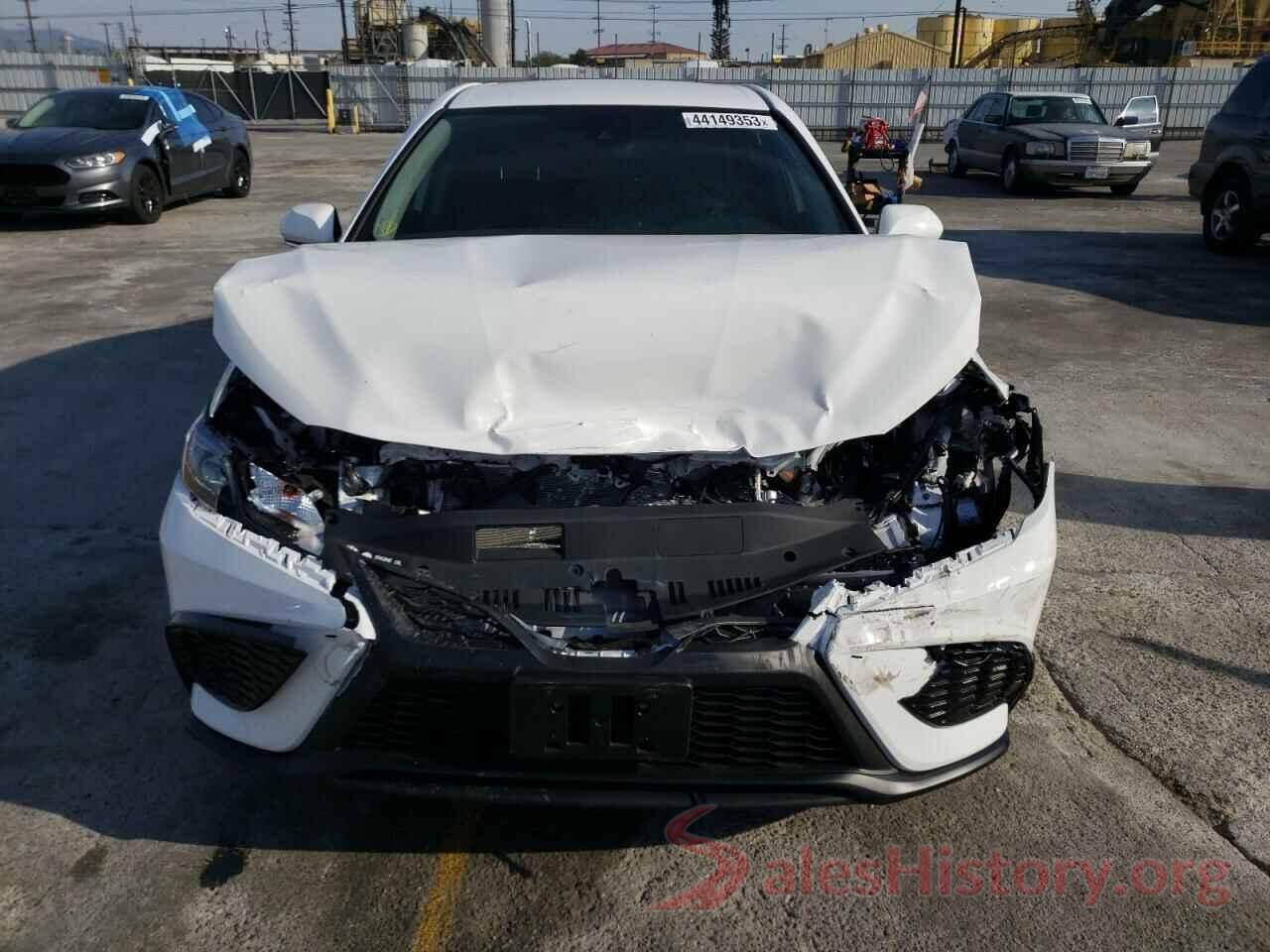 4T1G11AK8NU684759 2022 TOYOTA CAMRY