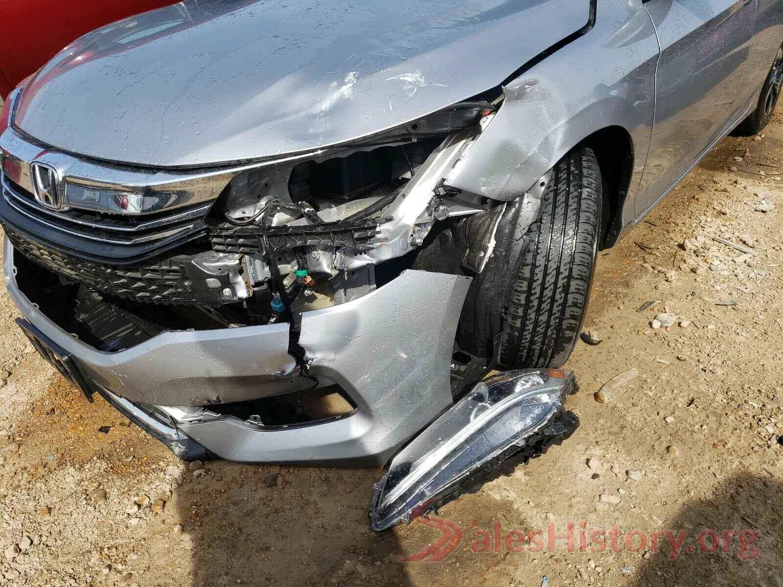 1HGCR2F34HA153018 2017 HONDA ACCORD