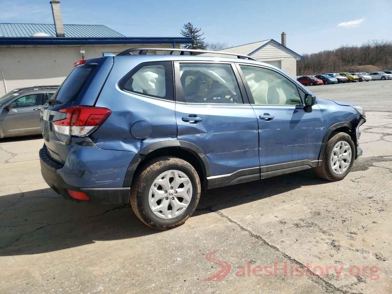 JF2SKACC8NH517796 2022 SUBARU FORESTER