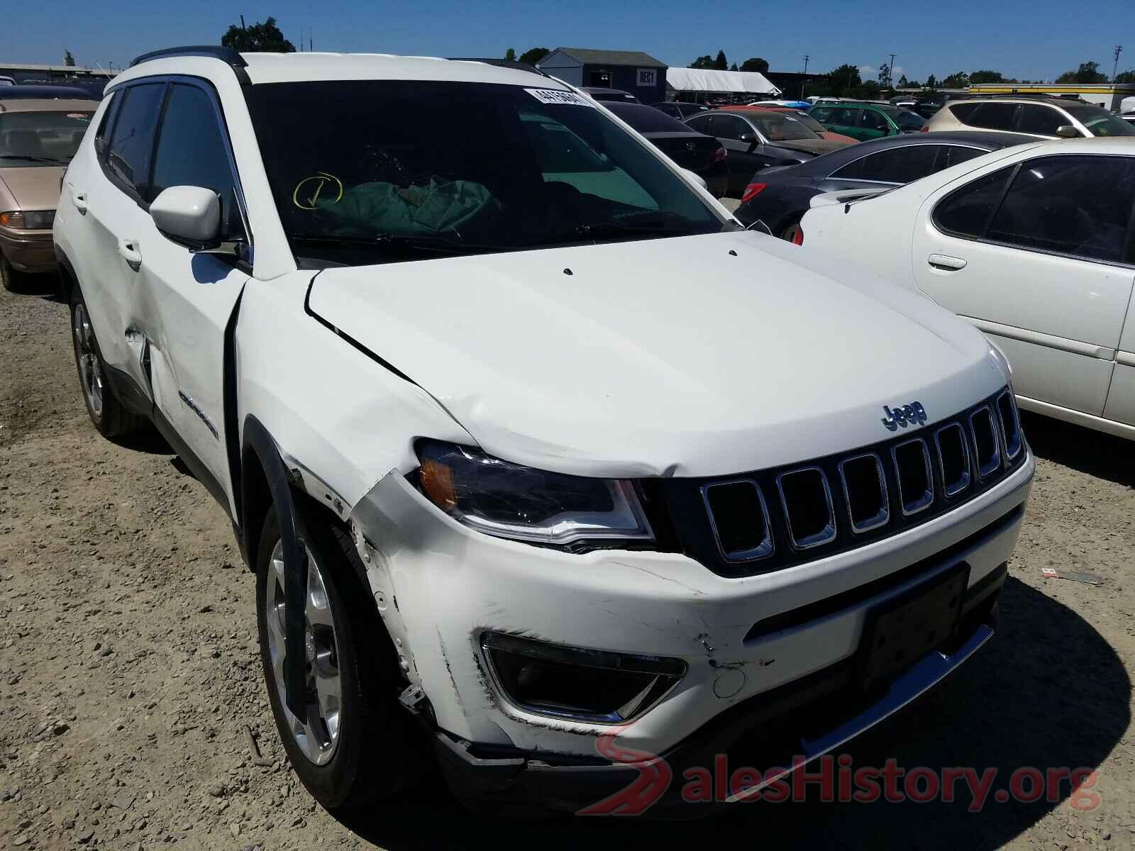 3C4NJCCB7JT367967 2018 JEEP COMPASS