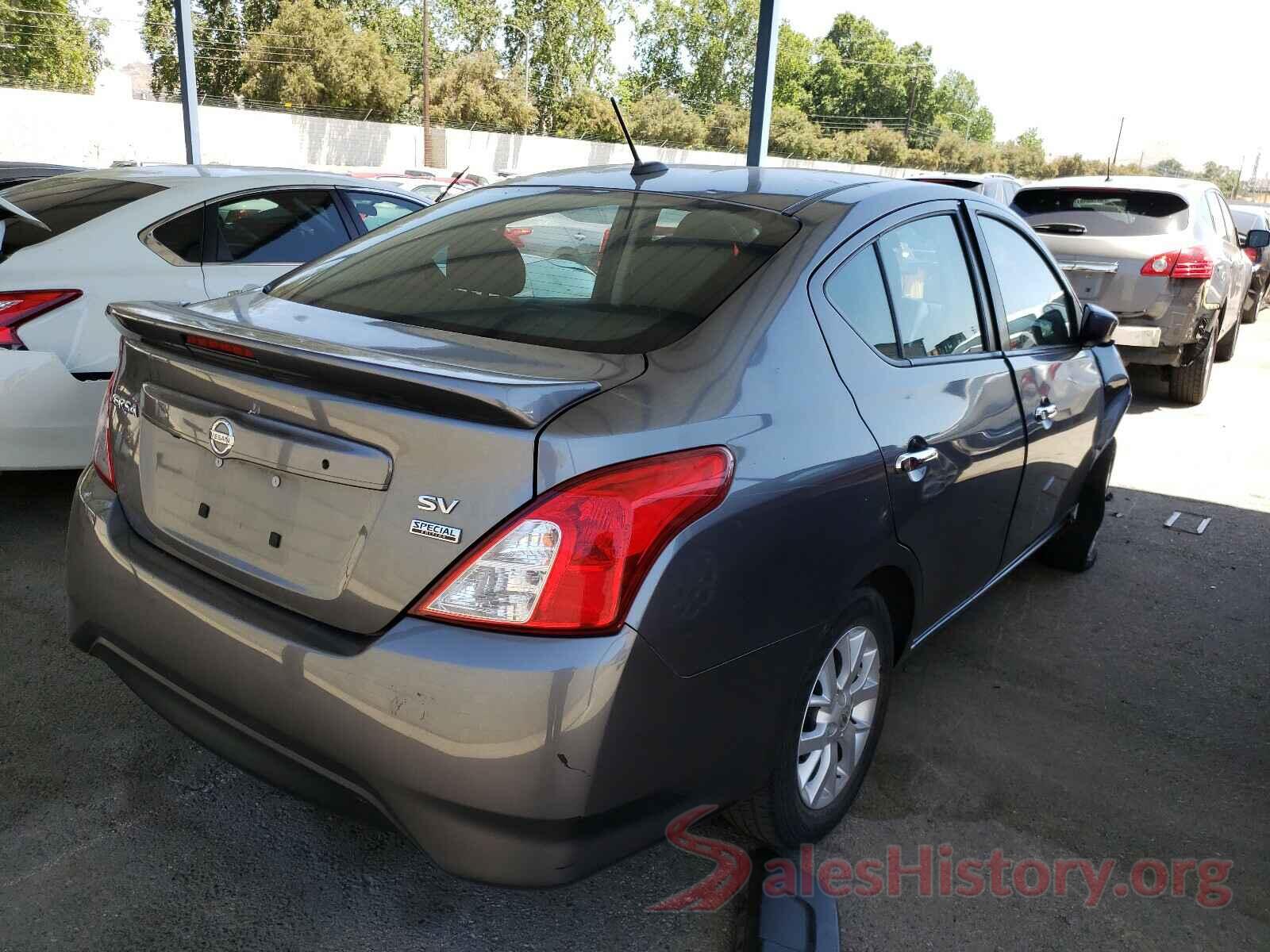 3N1CN7AP1JL806617 2018 NISSAN VERSA