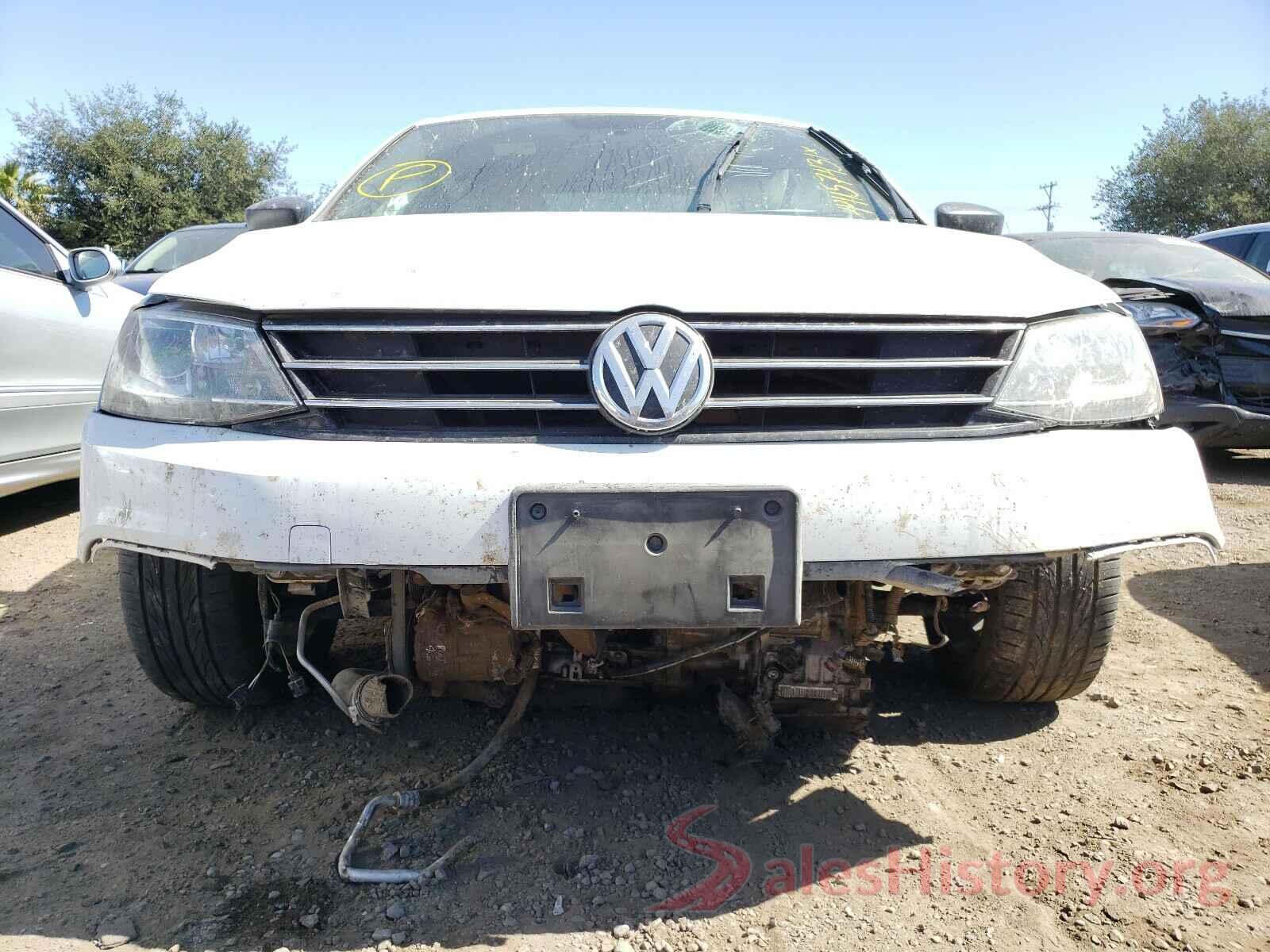 3VWD17AJXGM305377 2016 VOLKSWAGEN JETTA