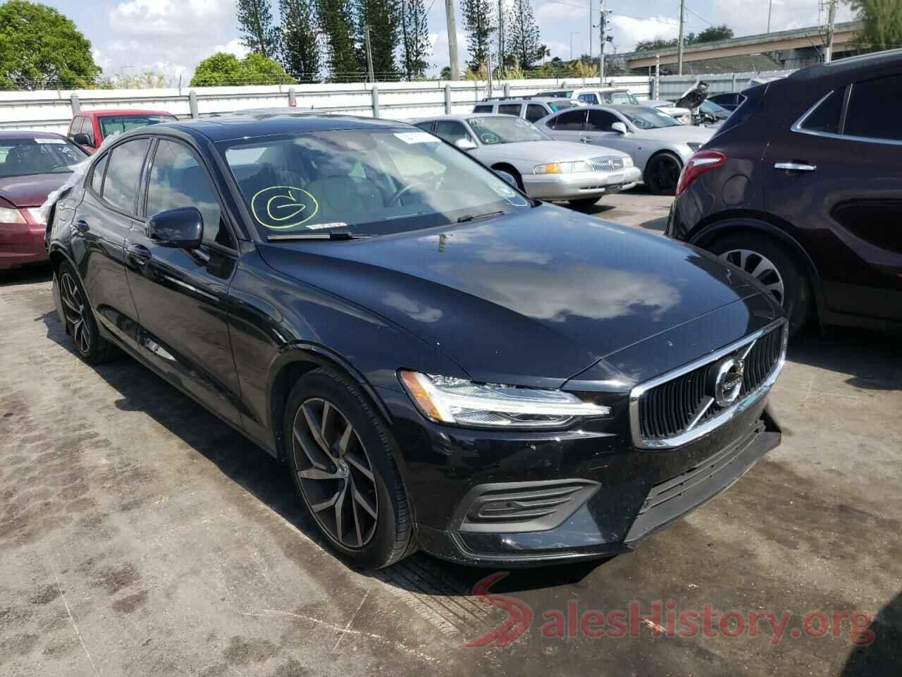 7JR102FK1LG054512 2020 VOLVO S60