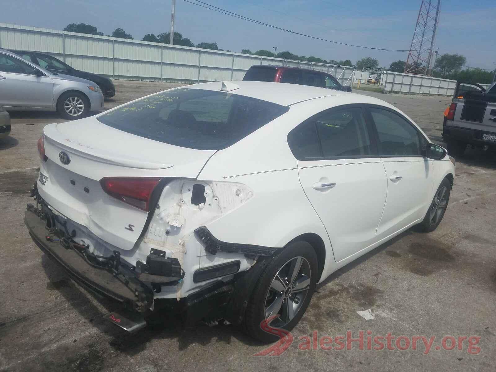 3KPFL4A78JE216613 2018 KIA FORTE