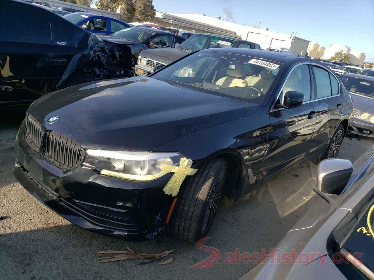 WBAJA9C5XKB399405 2019 BMW 5 SERIES